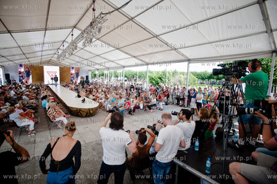 Sopot Art & Fashion Week.
Nz pokaz marki Guess
09.08.2013
fot....