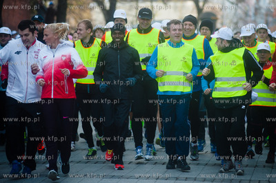 Sopot. Ul. Bohaterow Monte Cassino. Studniowka Halowych...