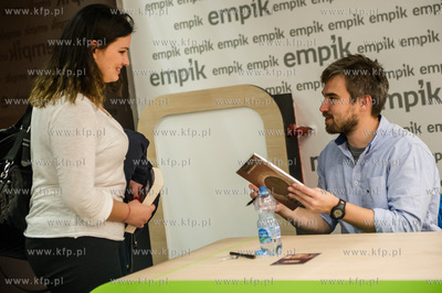 Gdansk. Salon Empik w C.H. Galeria Baltycka. Spotkanie...