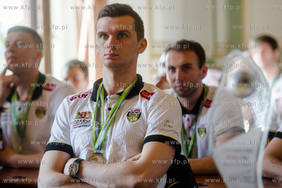 Gdansk. Sala Obrad Rady Miasta. Wizyta zespolu siatkarzy...