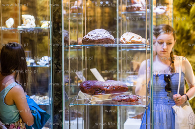 Gdansk. 10 lecie Muzeum Bursztynu i Swiatowej Rady...