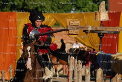 XVII Miedzynarodowy Turniej Rycerski Jana III na zamku...