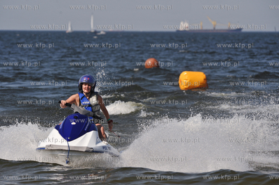 Mistrzostwa Polski skuterow wodnych, Jestski Race przy...