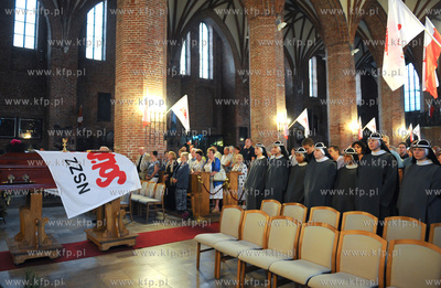 Gdansk. Bazylika sw Brygidy. Msza sw  w intencji zmarlego...