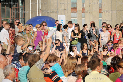 Gdynia. Plac Grunwaldzki. IV zlot fanow "M jak Milosc".
21.08.2010
fot....