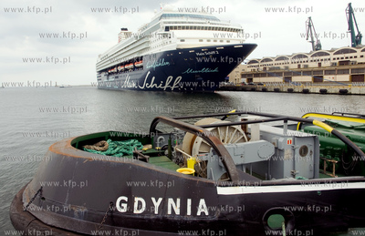 Do portu w Gdyni zawinal stsek pasazerski Mein Schiff...