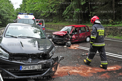 Sopot, ul. Malczewskiego. Wypadek drogowy. Kierowca...