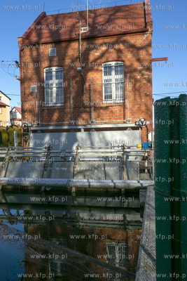 Elektrownia wodna Pruszcz I wybudowana w 1921 roku...