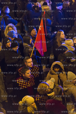 Gdańsk. Przemarsz konduktu żałobnego z trumną zamordowanego...