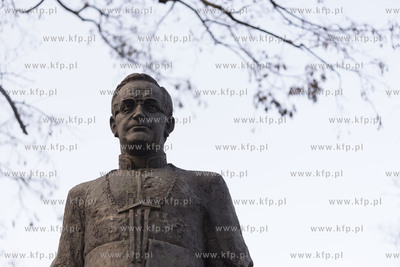 Gdańsk. Pomnik księdza Henryka Jankowskiego.27.02.2019...