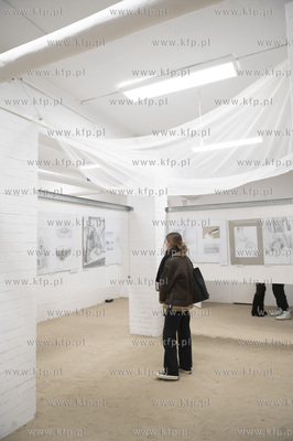 Sopot. Wystawa rysunków klas architektonicznych w...