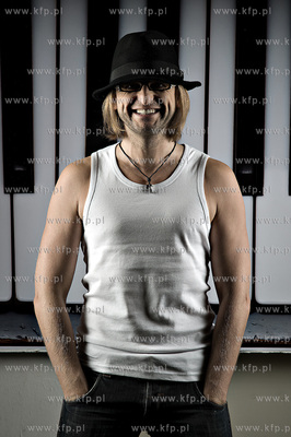 Sesja Leszka Mozdzera - pianista, kompozytor
13.10.2009
fot....