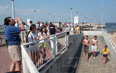Molo w Gdansku Brzeznie. 05.1998 4_V_98p. 12 Fot. Maciej...