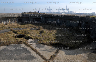 Obiekty militarne na Stogach wchodzace w sklad 25 Baterii...