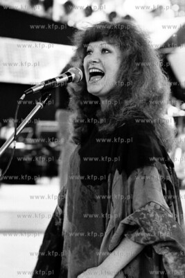 Alla Pugaczowa na Festiwalu Piosenki w Sopocie. 08.78...
