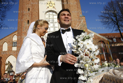 Gdansk. Katedra Oliwska. Slub Dariusza Michalczewskiego...