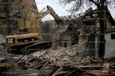 Gdansk. Rozbiorka pierwszej piekarni firmy Szydlowski,...