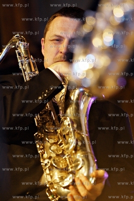 Gdańsk. Ratusz Staromiejski. Benefis saksofonisty...