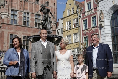 Spacer po Gdansku Prezydenta Estonii Toomasa Hendrika...