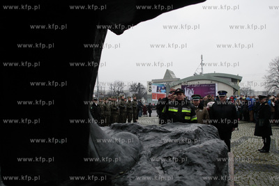 Plac marszalka Jozefa Pilsudskiego 
u zbiegu al. Grunwaldzkiej...