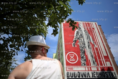 Spacer rowerowy po kolekcji murali na osiedlu Gdańsk...