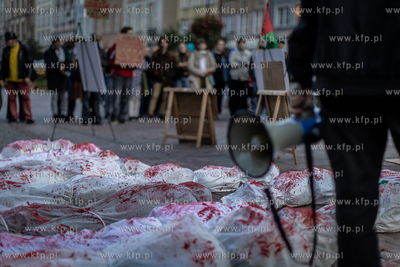 Długi Targ w Gdańsku.  Trójmiasto Przeciw Ludobójstwu...