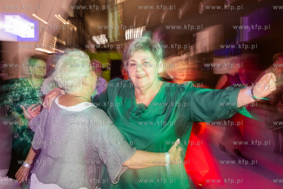 Port Lotniczy Gdańsk im. Lecha Wałęsy. Prywatka...