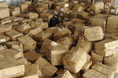 Funkcjonariusze Granicznego Referatu Zwalczania Przestepczosci...