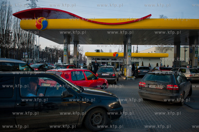 Gdansk. Protest kierowcow przeciwko rosnacym cenom...