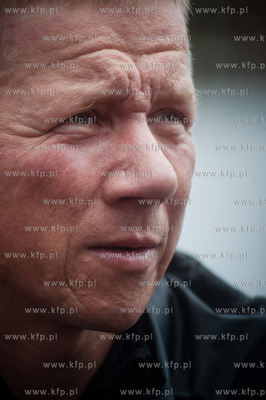 Gdansk. Nowy Port. Start samotnej wyprawy kajakowej...