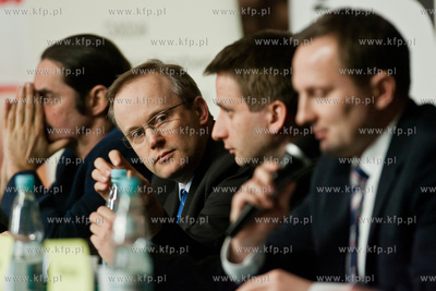 Gdansk. Sala BHP Stoczni Gdanskiej. Prezentacja 2 tomu...