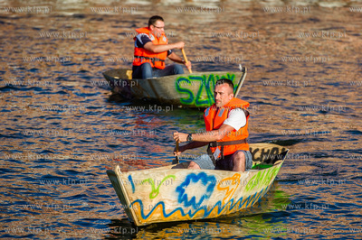 Gdansk. Rybackie Pobrzeze. Baltic Sail. Wodowanie i...