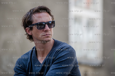 Gdansk. Formacja Niezywych Schabuff kreci w Gdansku...