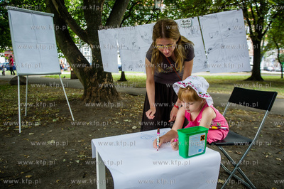 Gdansk. Wielki piknik na placu Swietopelka, zorganizowany...