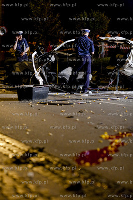 Tragiczny wypadek w Gdyni. Na skrzyzowaniu ulic Chylonskiej...