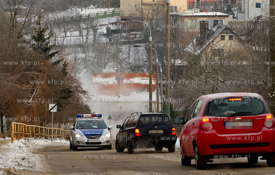 Pekniecie rury cieplowniczej w Gdansku na ul. Pana...