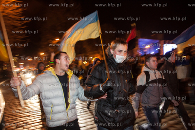 Lwow, Ukraina NZ Demonstracje antyrzadowe na placu...