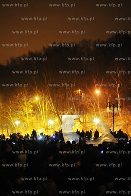 Gdynia, Bulwar Nadmorski. Festiwal rzezb lodowych....