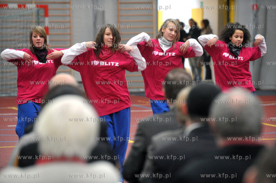 Zespol Szkol Ogolnoksztalcacych nr6, przy ul. Glebokiej...