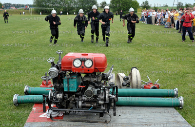Gminne Zawody Sportowo - Pozarnicze OSP w Leznie. 24.06.2012...