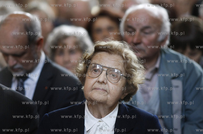 Gdansk. Dwor Artusa . Spotkanie Trojmiejskiego Spolecznego...