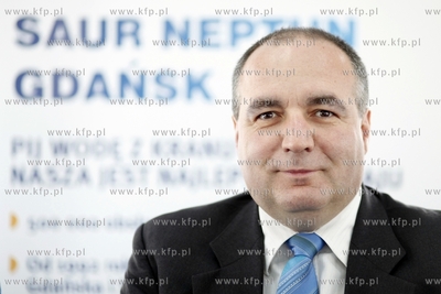 Gdansk. Ujecie wody Czarny Dwor. Konferencja prasowa...