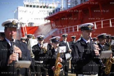 Stocznia Gdansk. Uroczystosc chrztu statku SYN ANTARES....