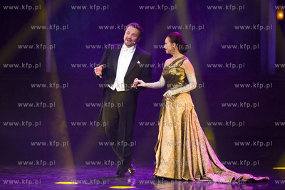 Włoska noc. Gala Sylwestrowo-noworoczna. Nz. Grażyna...