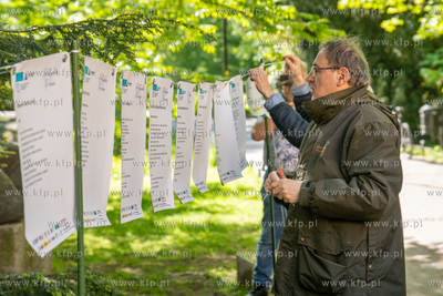 Oliwskie Dni Poezji. Rozwieszanie poetyckiego prania...