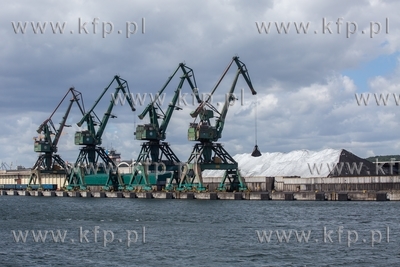 Port Gdynia.Nabrzeże Holenderskie. 04.07.2019 / fot....