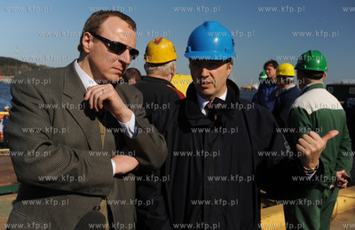 Ostatnie wodowanie w Stoczni Gdynia SA. 196-metrowy...