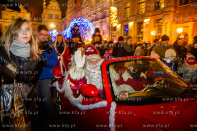 Gdansk. Przywitanie Swietego Mikolaja, parada zaczarowanego...