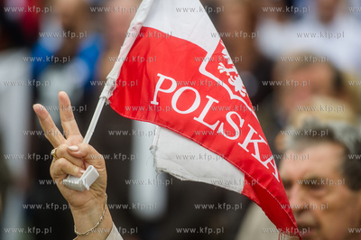 Gdańsk. Manifestacja Komitetu Obrony Demokracji pod...
