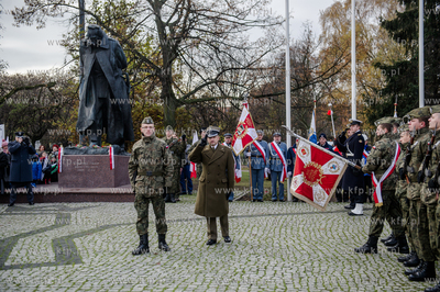 Gdansk. Wrzeszcz. Uroczyste złożenie kwiatów pod...